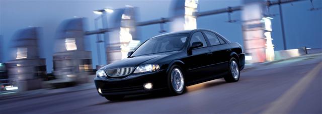 lincoln ls car body design